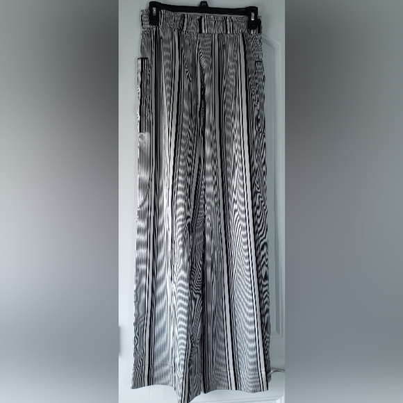 Victoria's Secret Pajama Pants Black & White Stripes Small - Picture 2 of 9
